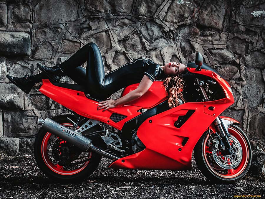 Beautiful girl Beautiful girls and motorcycles in Hachioji