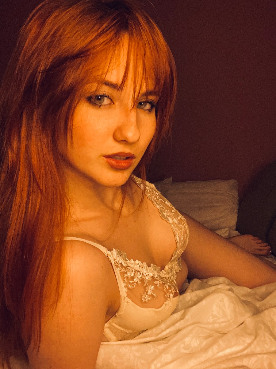 A playful frame from Nata — online in Hachioji