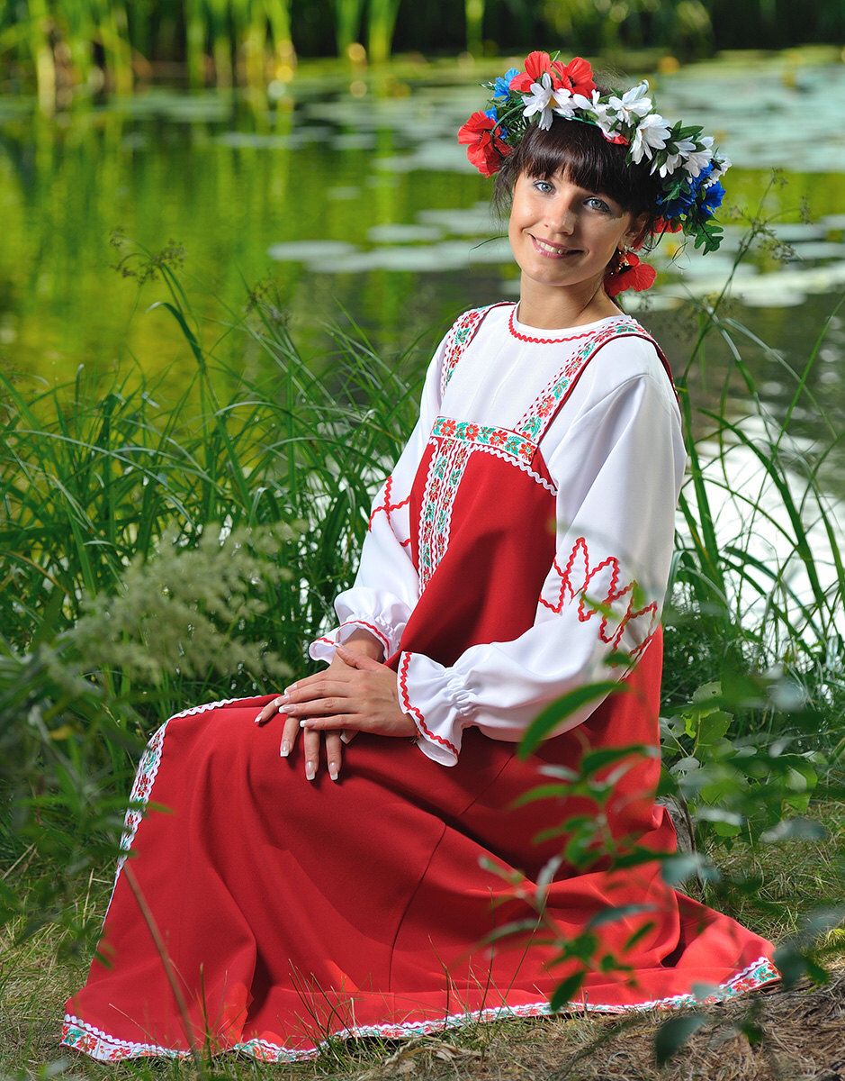 Beautiful girl Girls in Slavic costumes in Hachioji